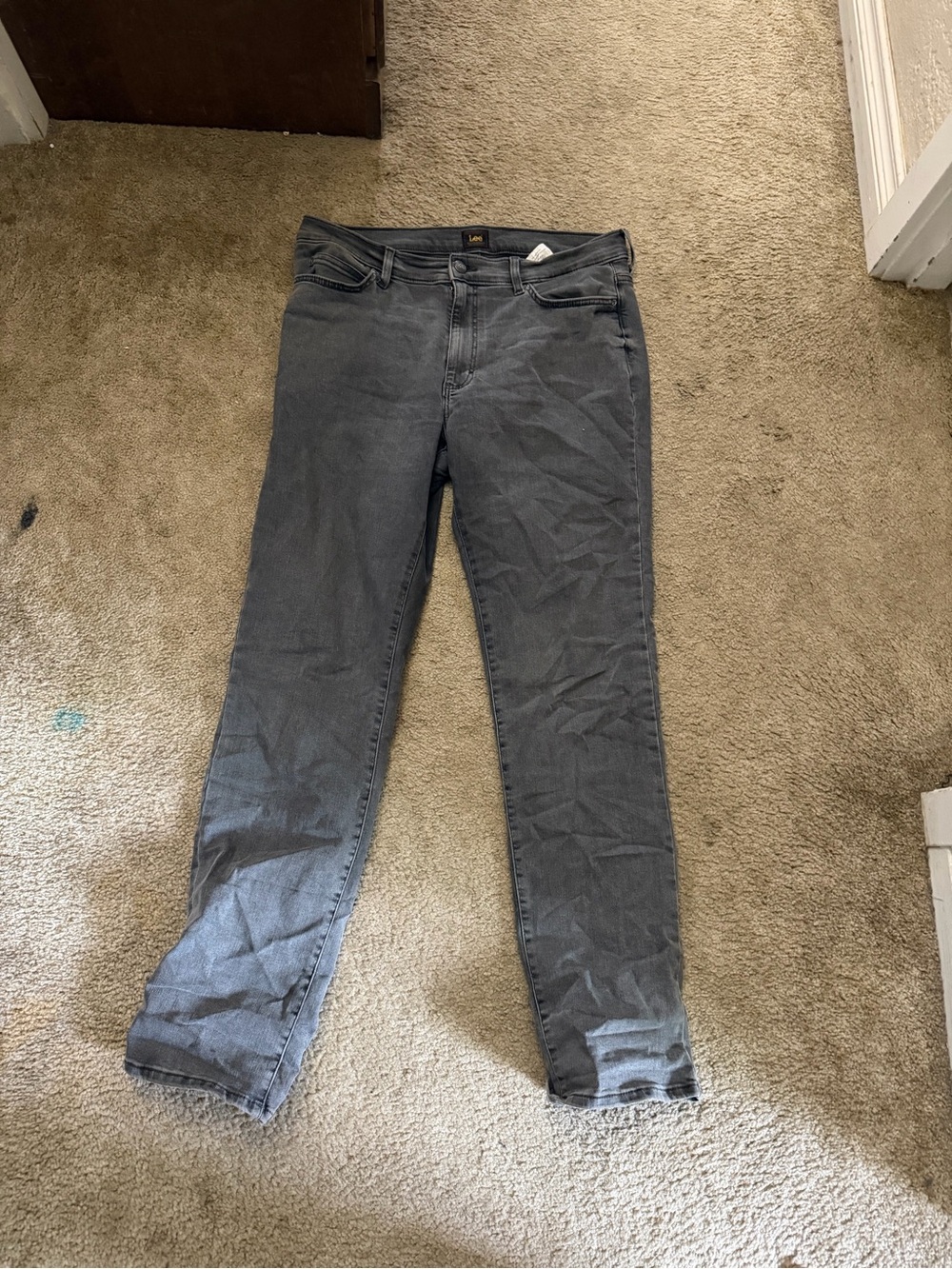 Lee Men’s Slim-Straight Jeans in Charcoal